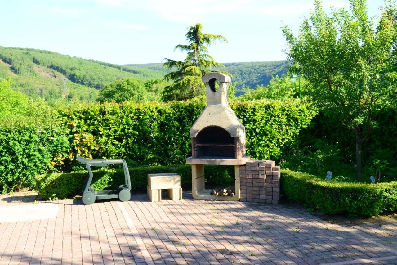 Maison L'Hirondelle Rustique A Tournavaux Ngoại thất bức ảnh