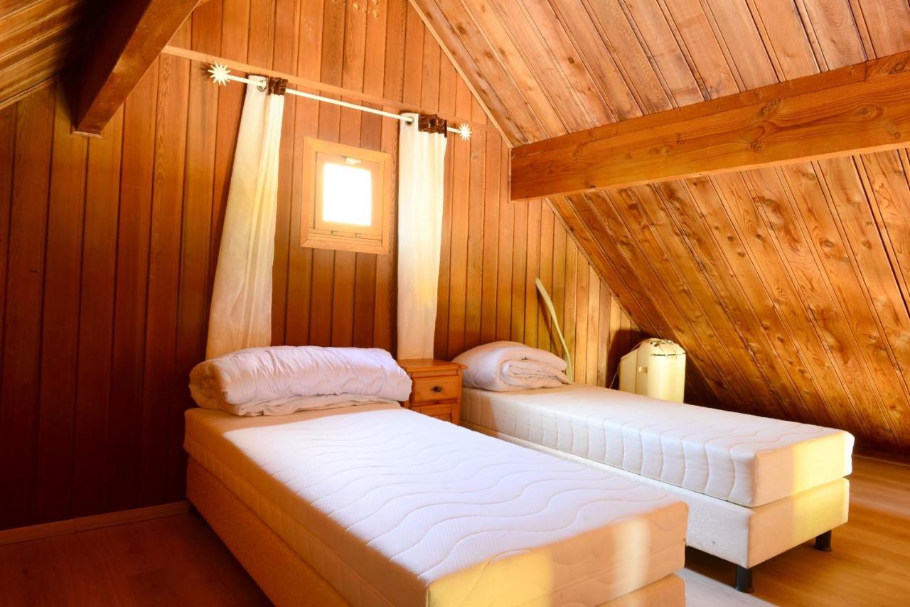 Maison L'Hirondelle Rustique A Tournavaux Ngoại thất bức ảnh