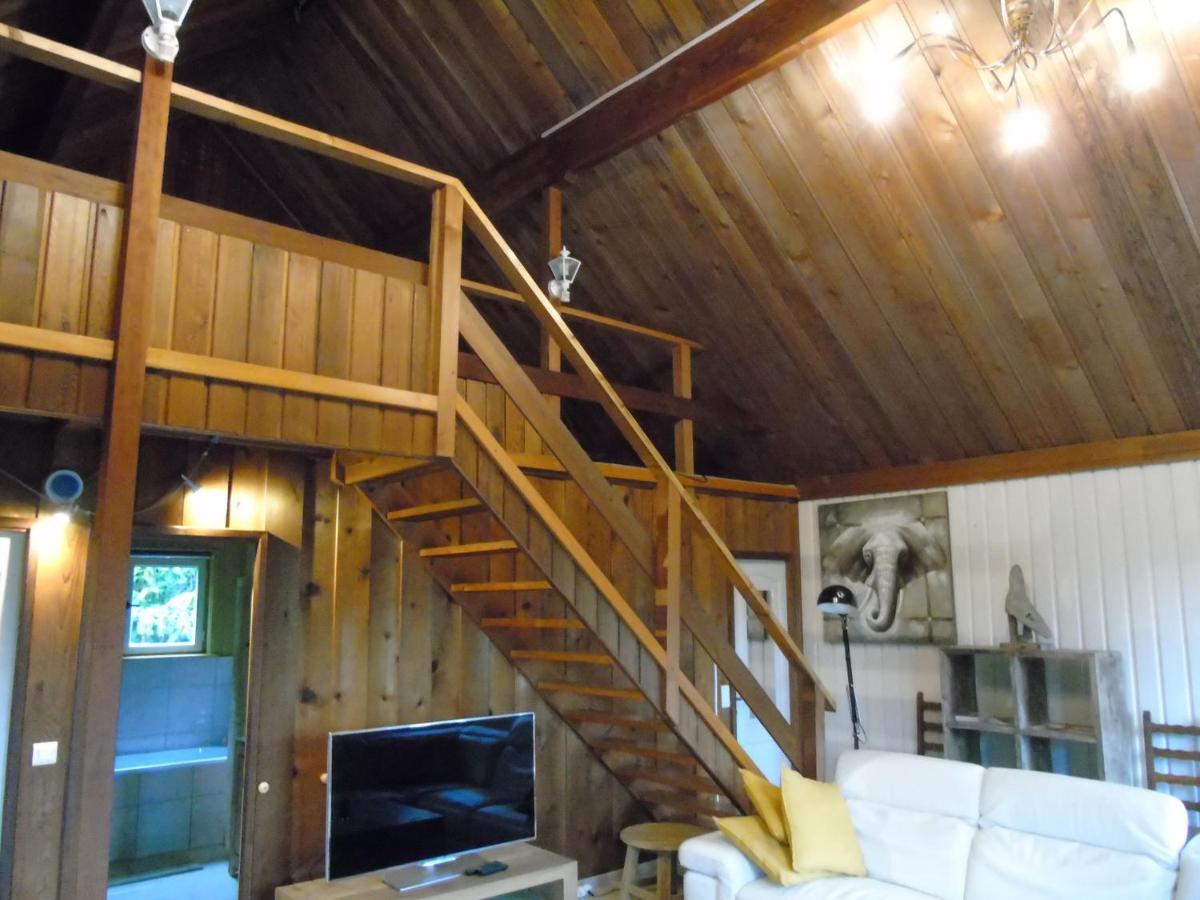 Maison L'Hirondelle Rustique A Tournavaux Ngoại thất bức ảnh